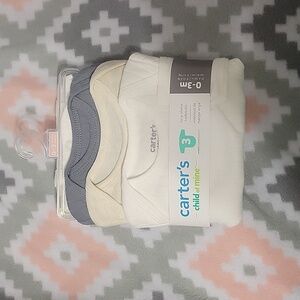 Carters bodysuits pack of 3